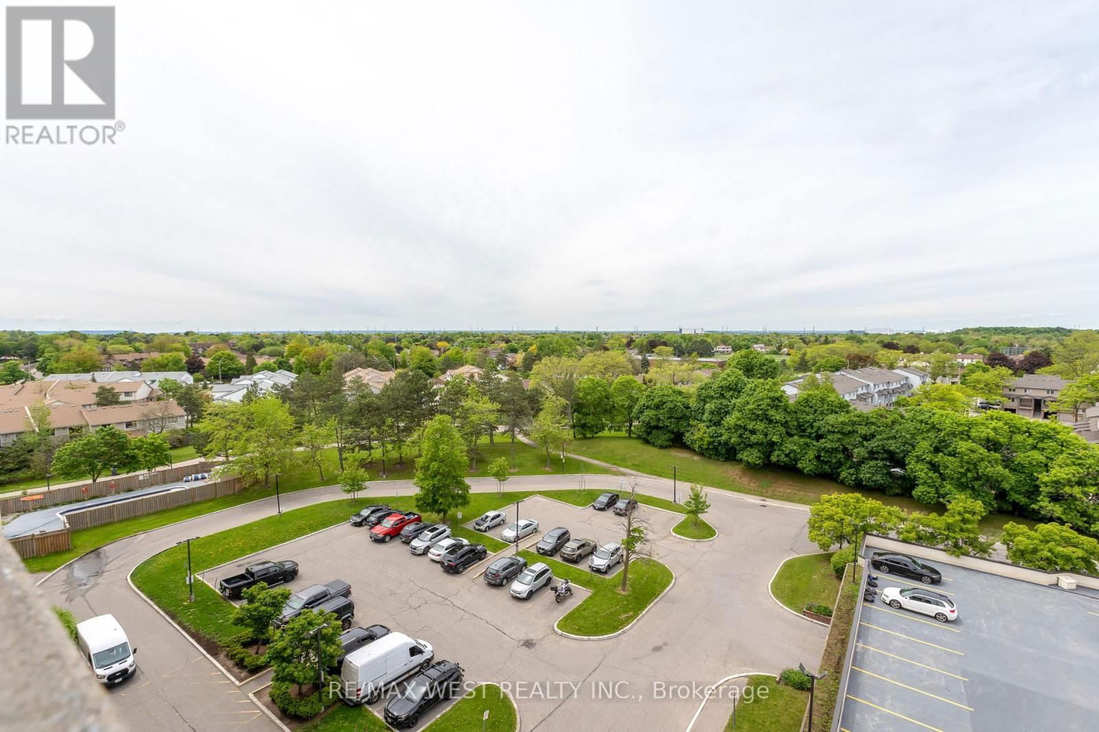 706 - 6720 GLEN ERIN DRIVE Image 23