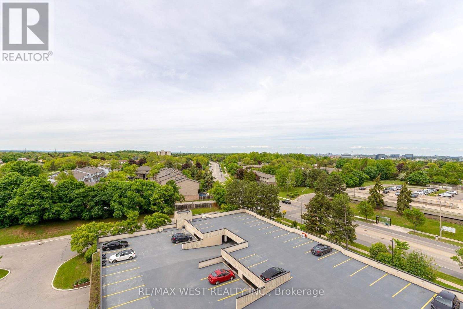 706 - 6720 GLEN ERIN DRIVE Image 25