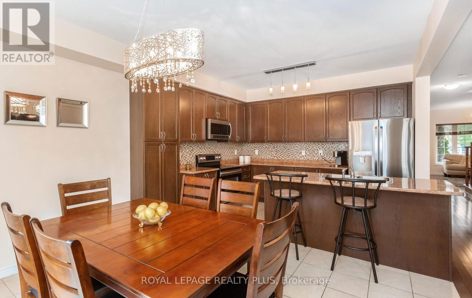 17 DADEN OAKS DRIVE Image 11