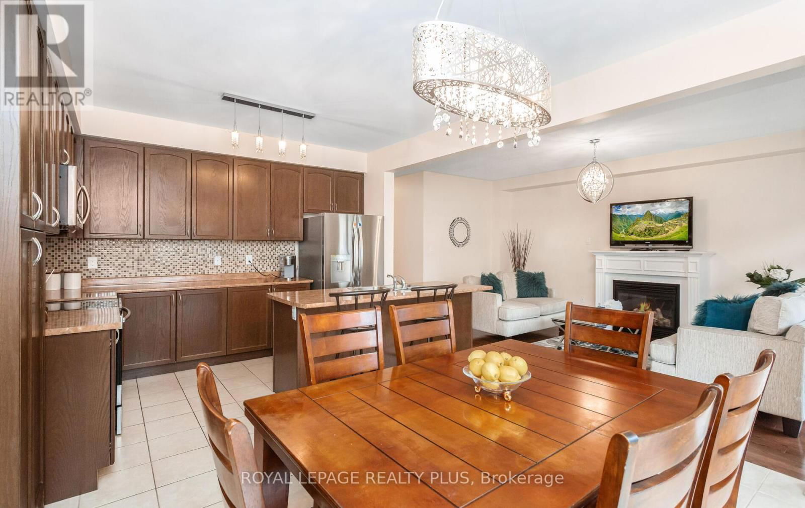 17 DADEN OAKS DRIVE Image 12