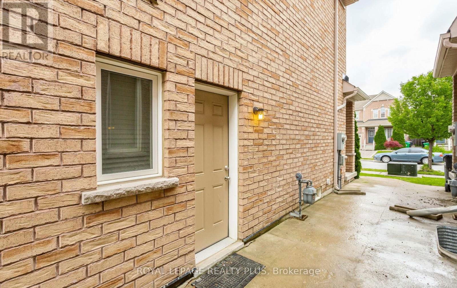 17 DADEN OAKS DRIVE Image 25