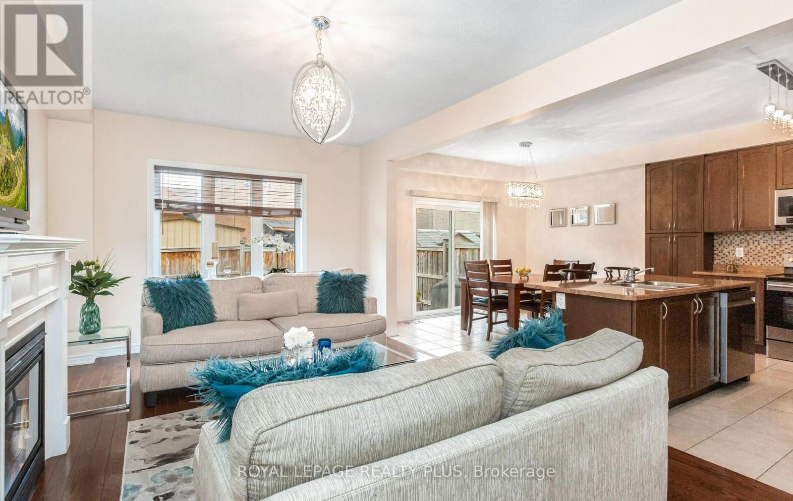 17 DADEN OAKS DRIVE Image 9