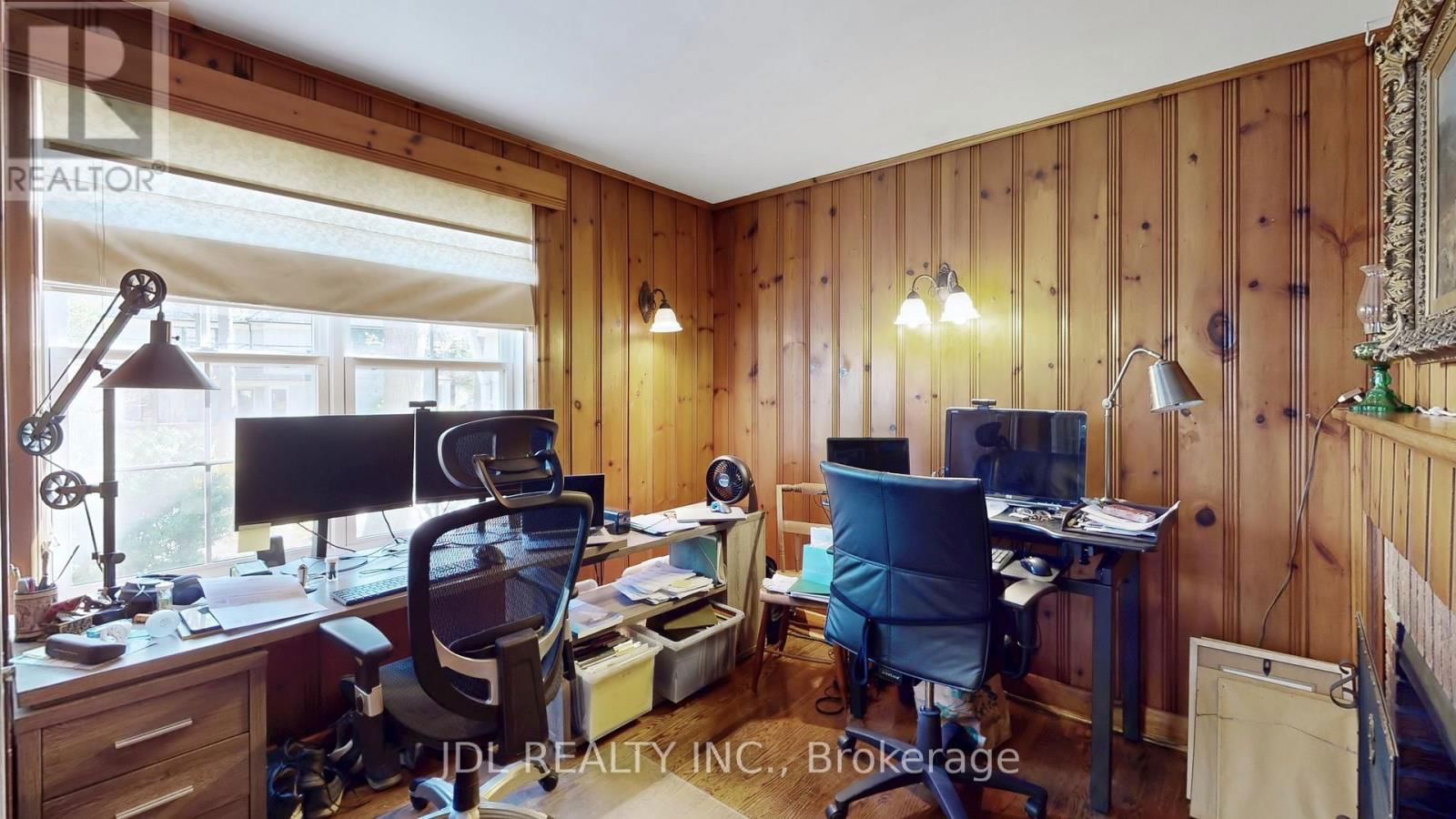 330 POPLAR DRIVE Image 10