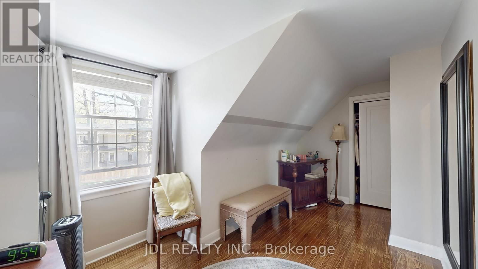 330 POPLAR DRIVE Image 16
