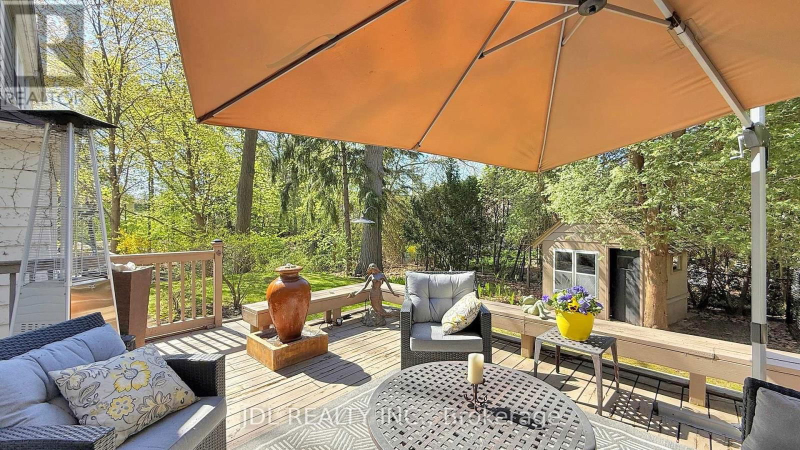 330 POPLAR DRIVE Image 26