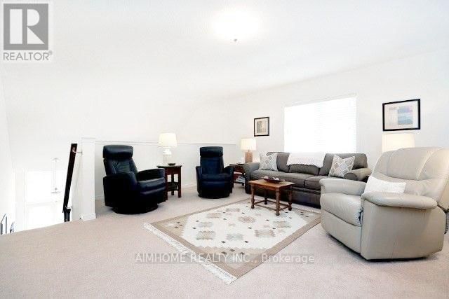 4198 FULLER CRESCENT Image 18