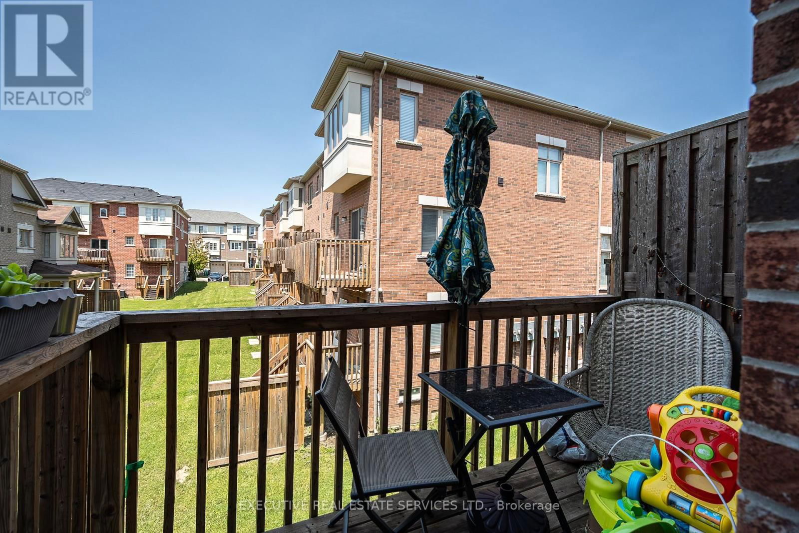 6 ABERCOVE CLOSE Image 17
