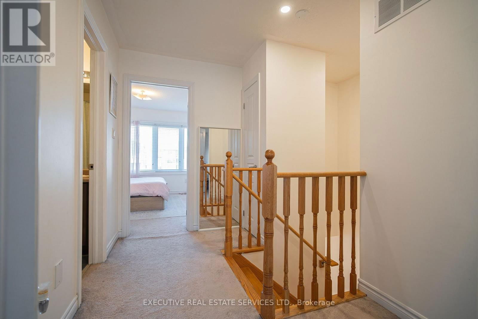 6 ABERCOVE CLOSE Image 20