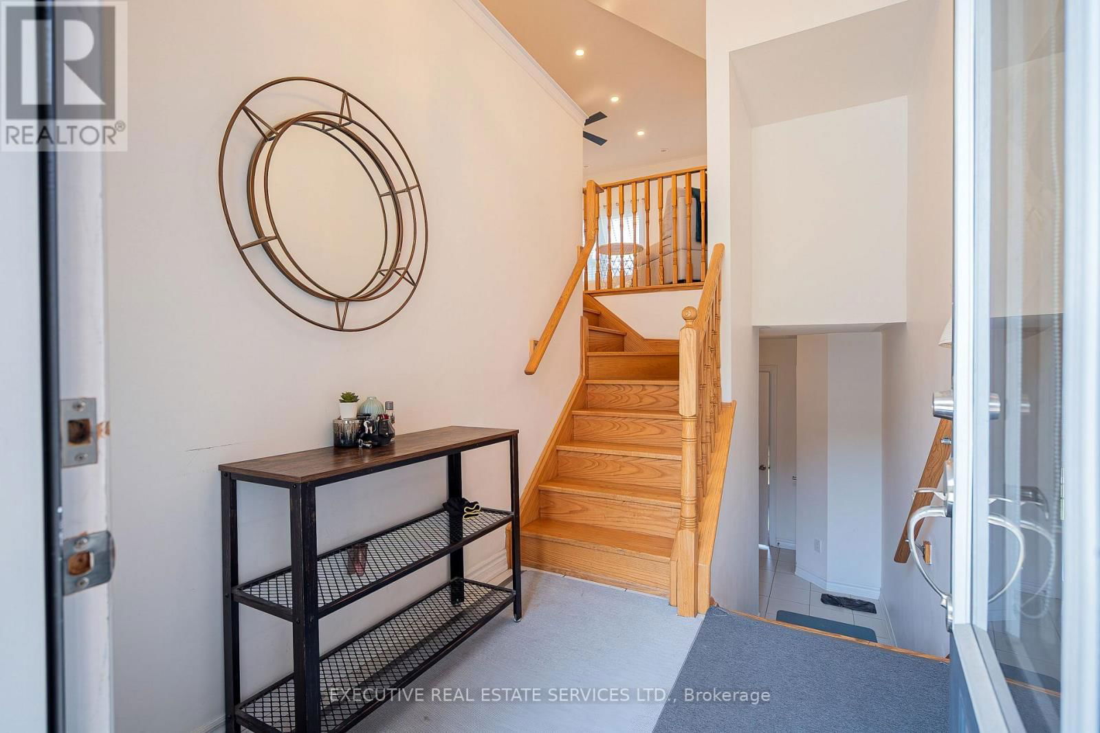6 ABERCOVE CLOSE Image 6