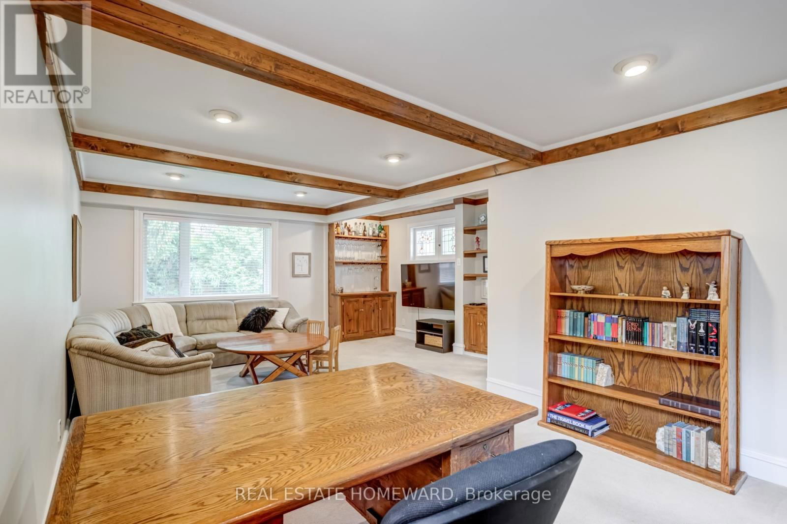 60 RAVENSBOURNE CRESCENT Image 14