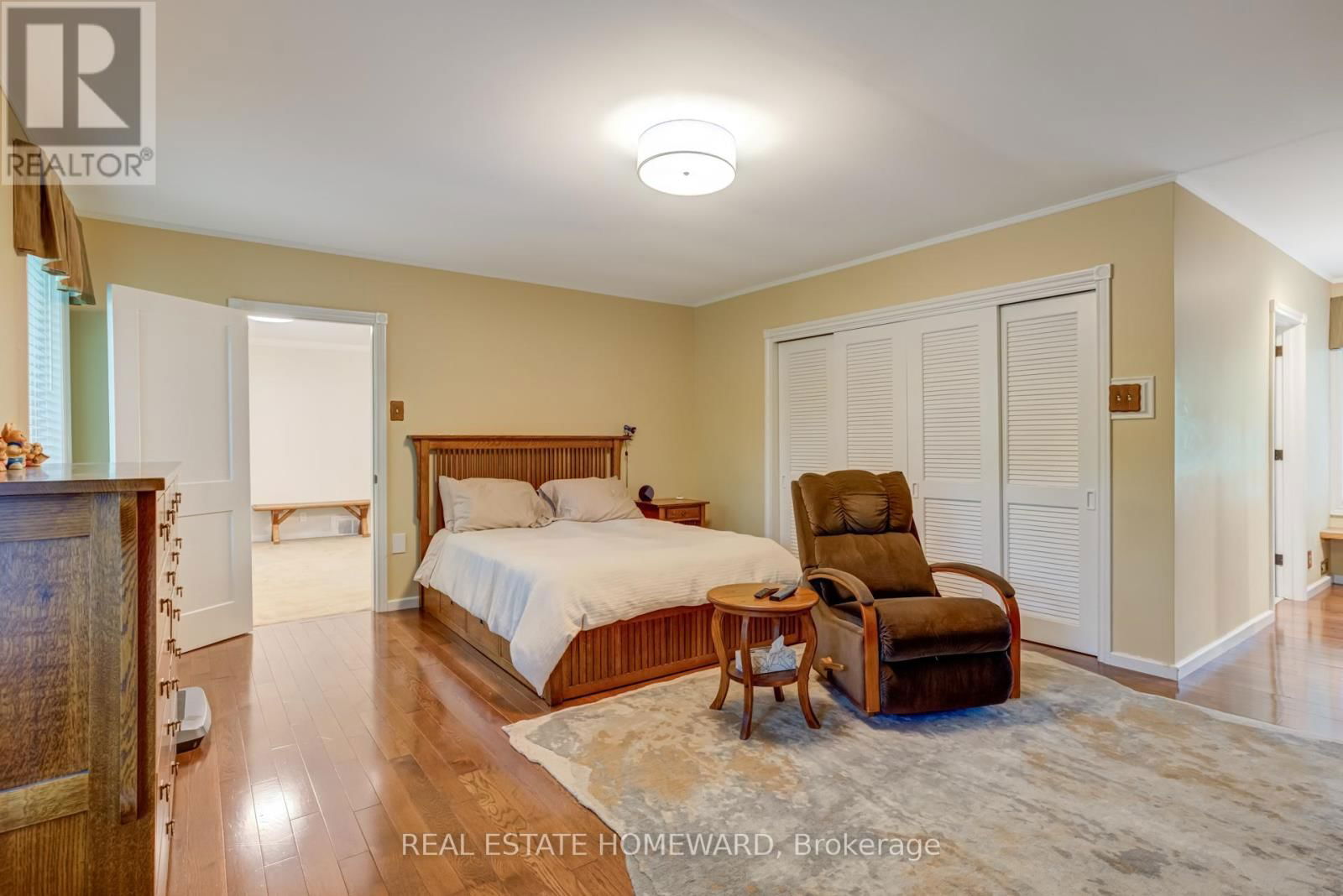 60 RAVENSBOURNE CRESCENT Image 19