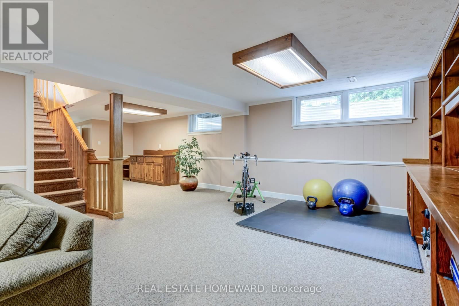 60 RAVENSBOURNE CRESCENT Image 28