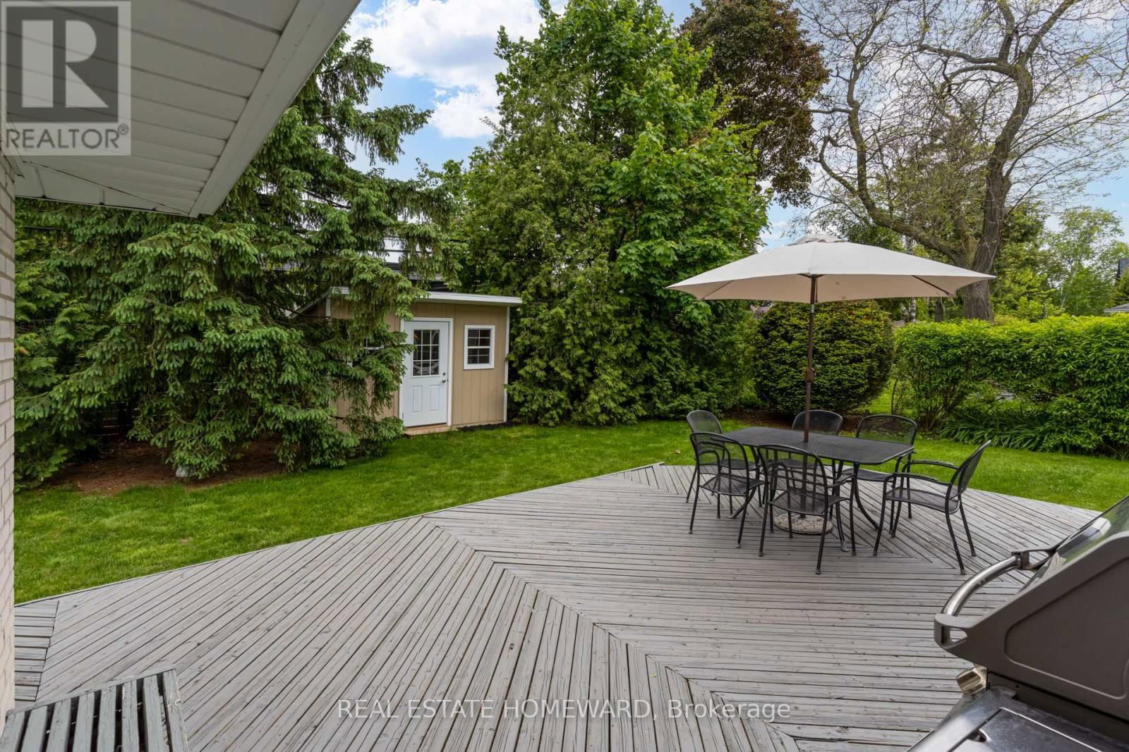 60 RAVENSBOURNE CRESCENT Image 32