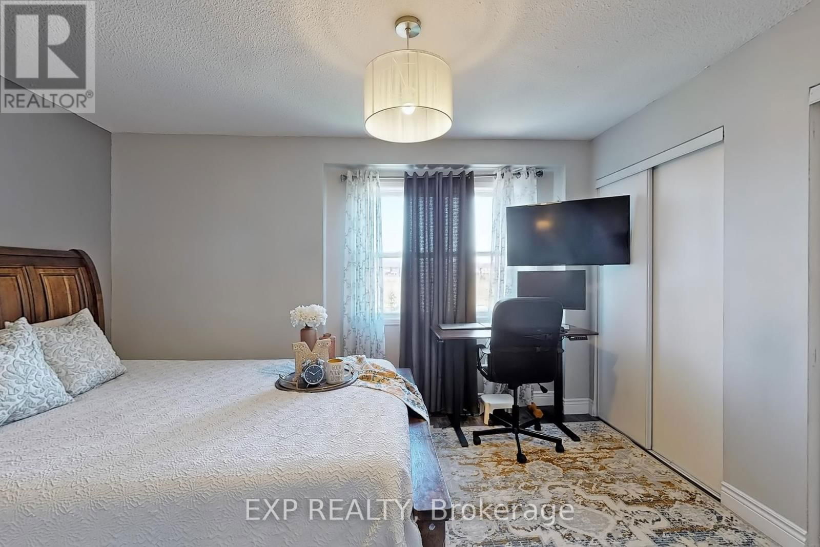 17 - 2531 NORTHAMPTON BOULEVARD Image 23