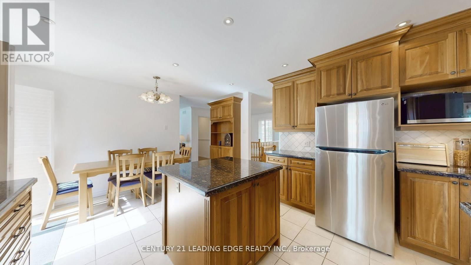 25 COLLEEN CRESCENT Image 21