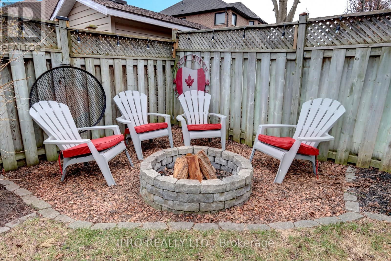 10 BERTON BOULEVARD Image 44