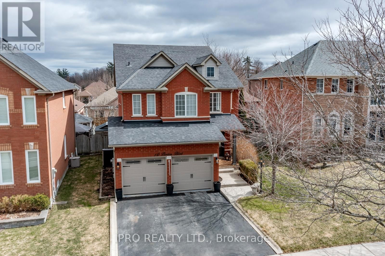 10 BERTON BOULEVARD Image 46