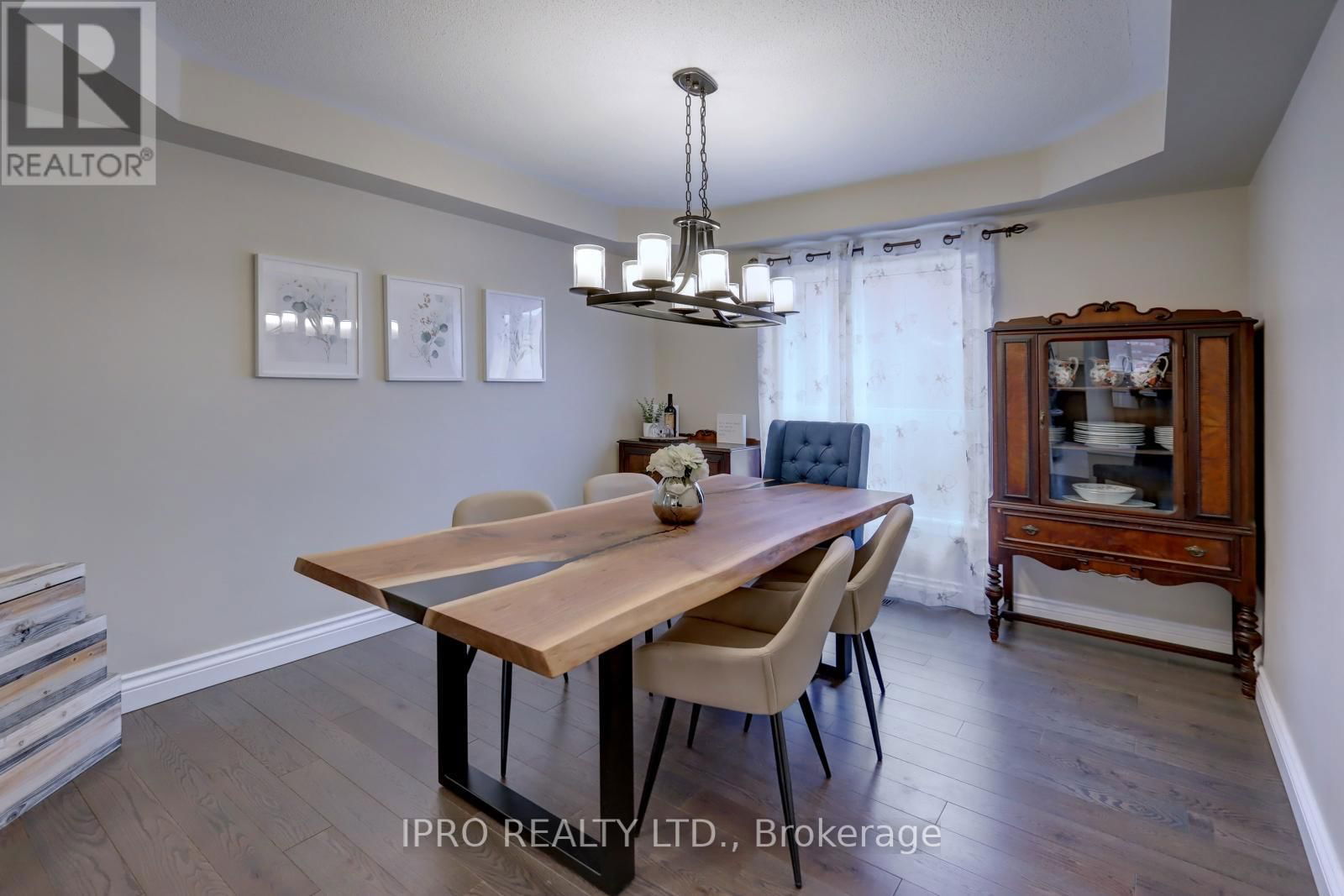 10 BERTON BOULEVARD Image 8