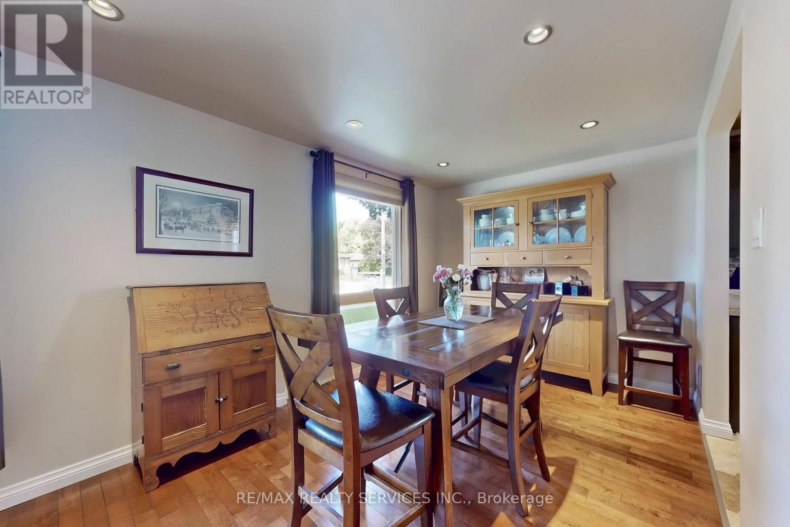 18 HEGGIE ROAD Image 14