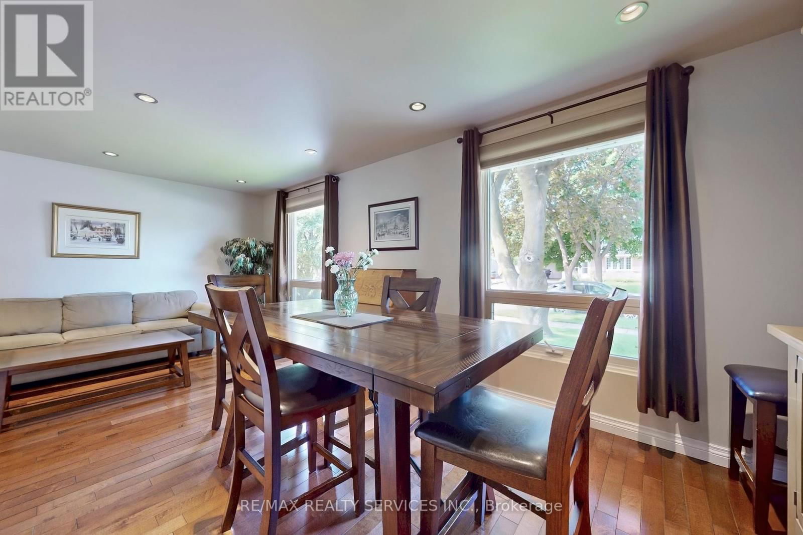 18 HEGGIE ROAD Image 15