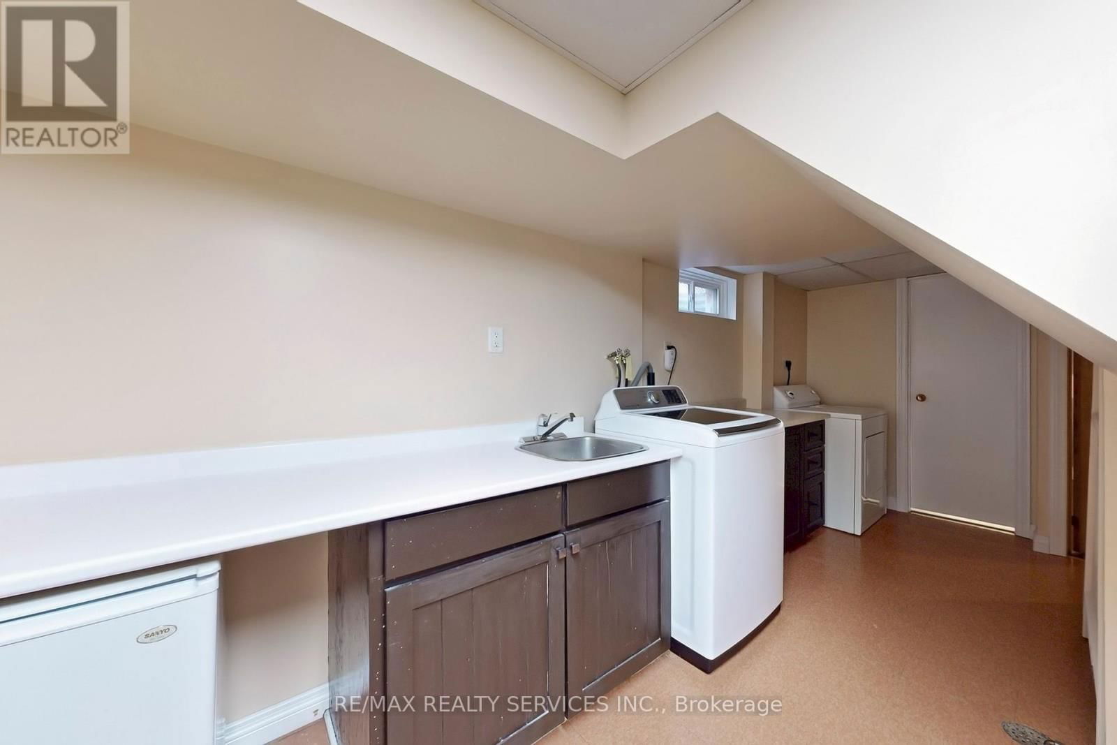 18 HEGGIE ROAD Image 35