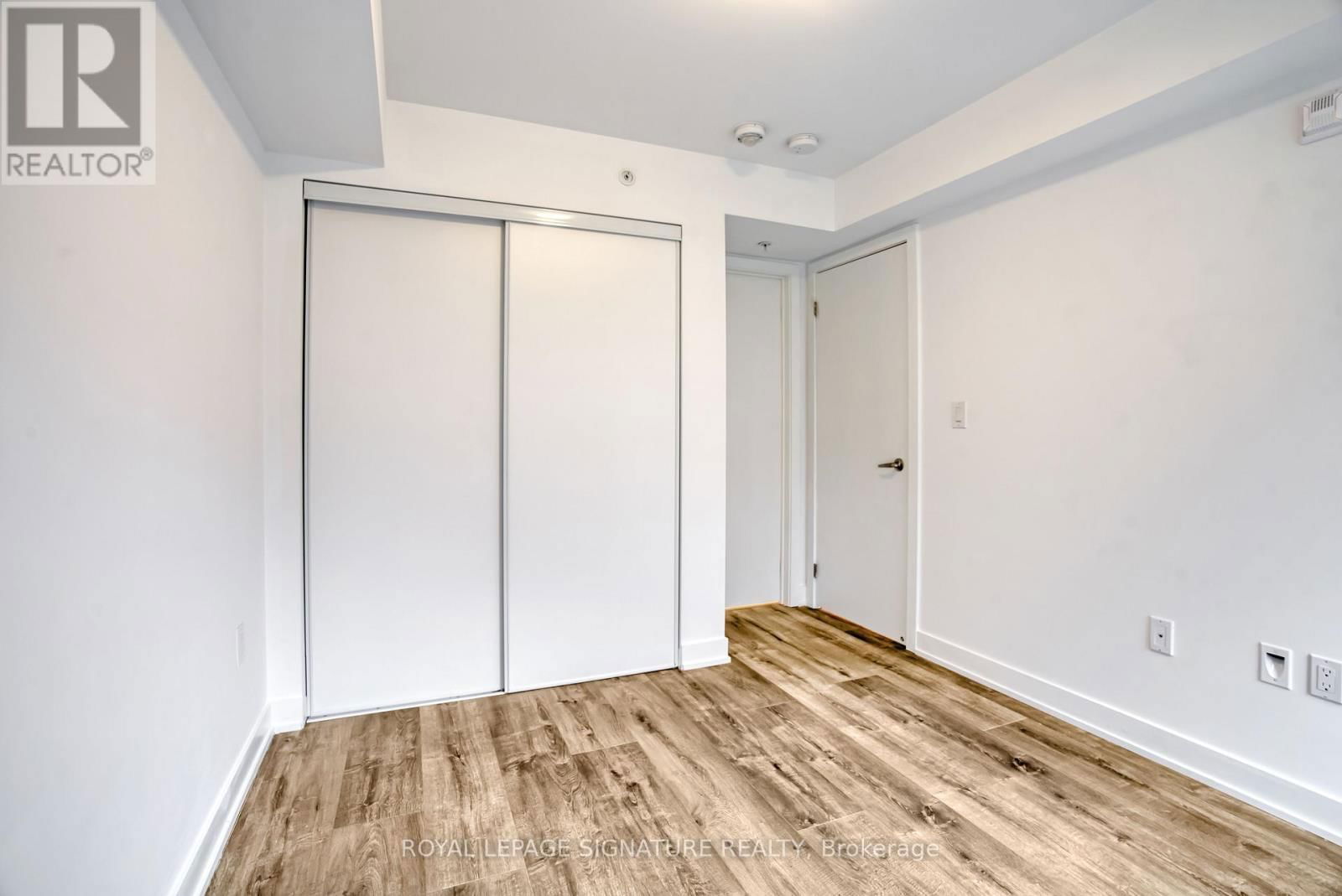 7 - 3492 WIDDICOMBE WAY Image 27