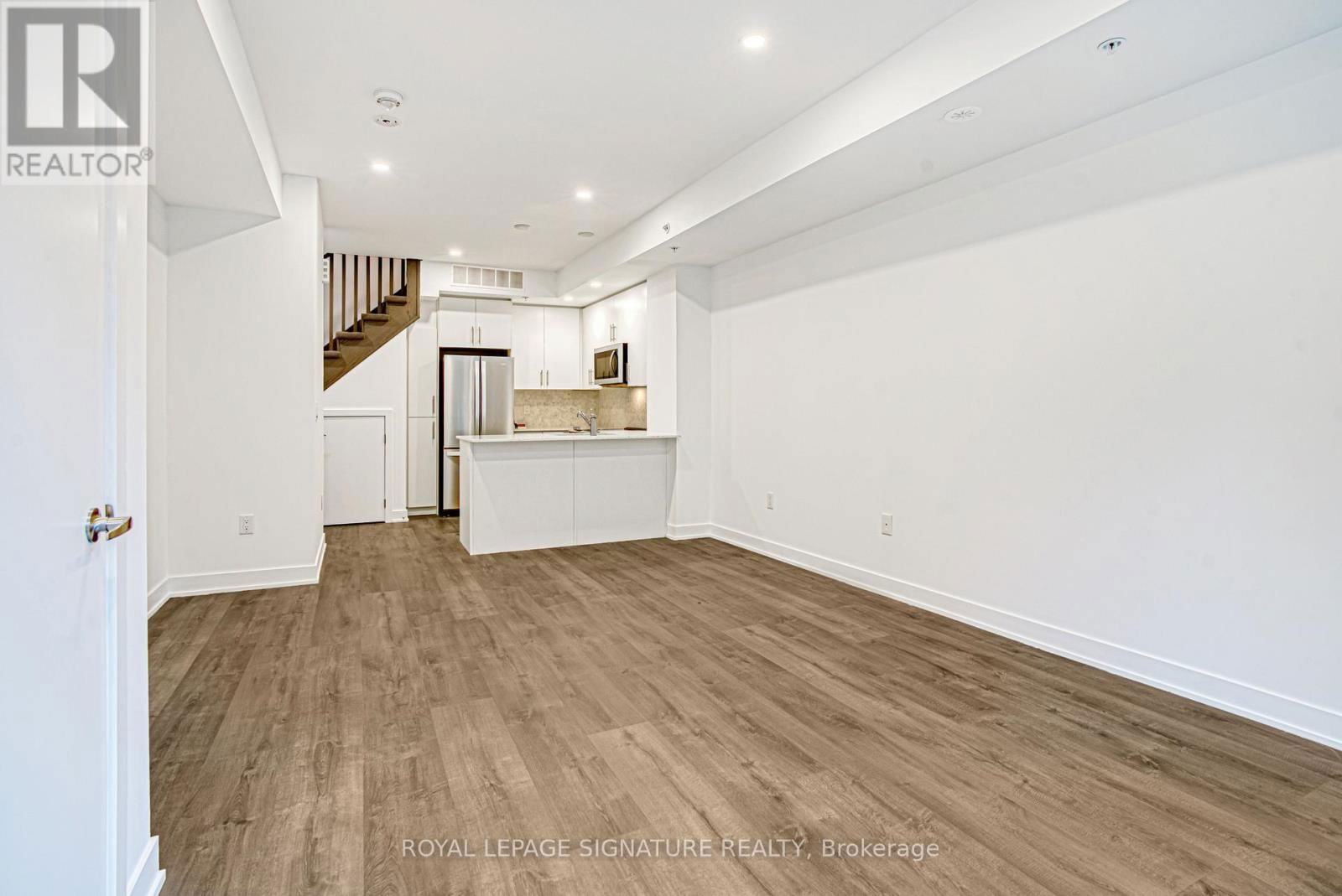 7 - 3492 WIDDICOMBE WAY Image 7