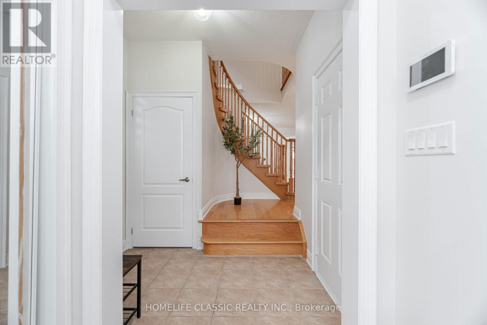 141 WILLET TERRACE Image 3