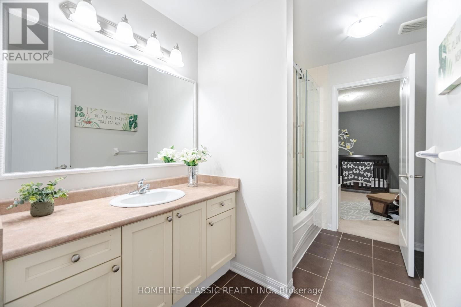 141 WILLET TERRACE Image 31