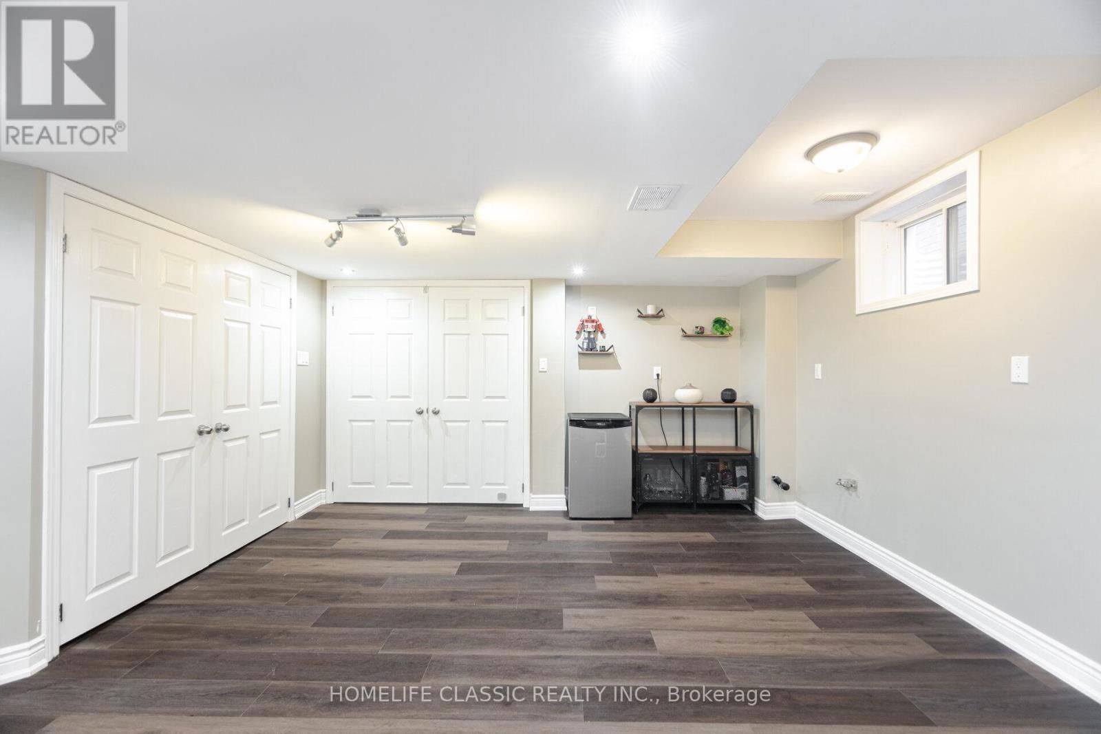 141 WILLET TERRACE Image 38