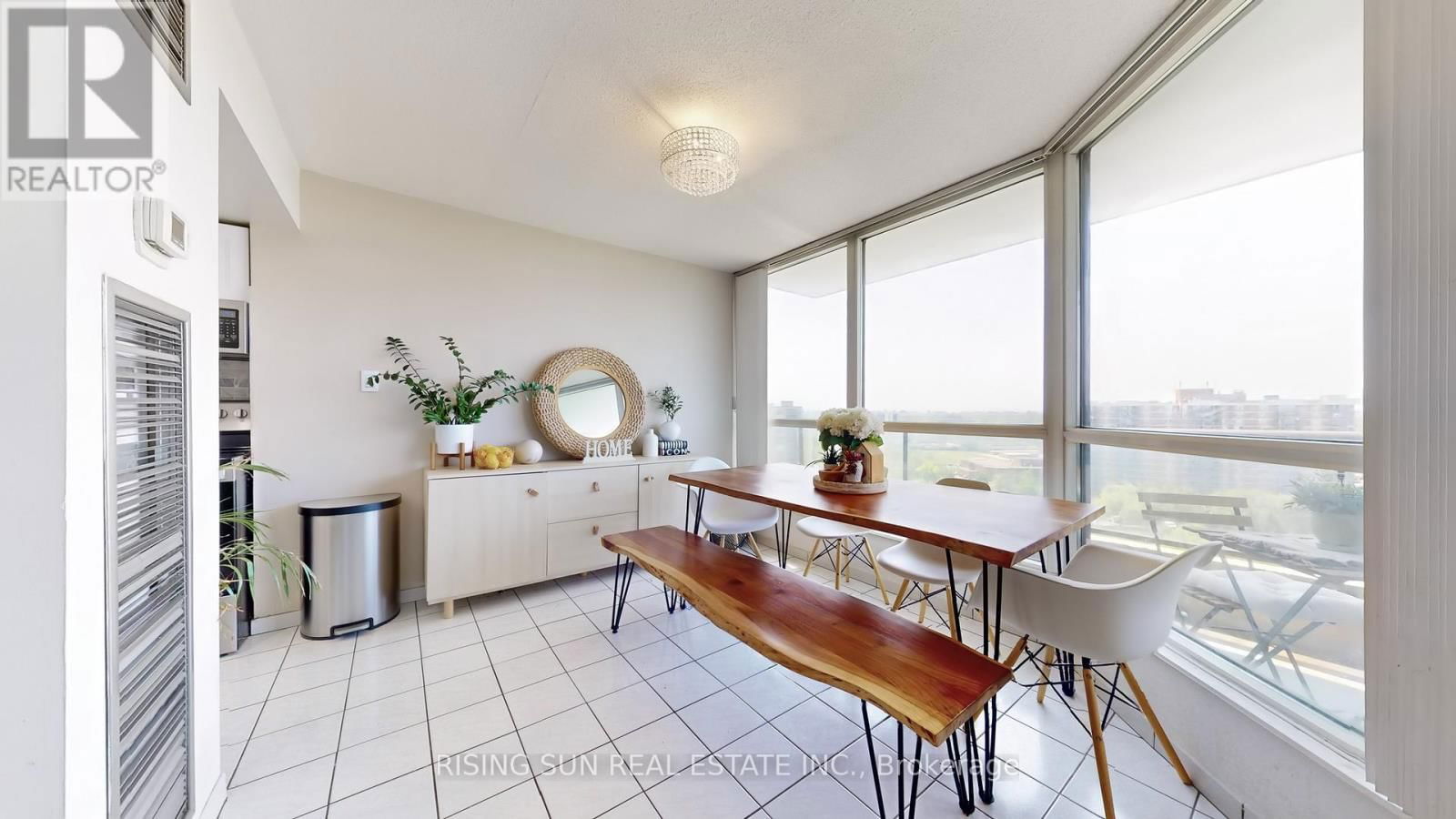 1810 - 5 ROWNTREE ROAD Image 13
