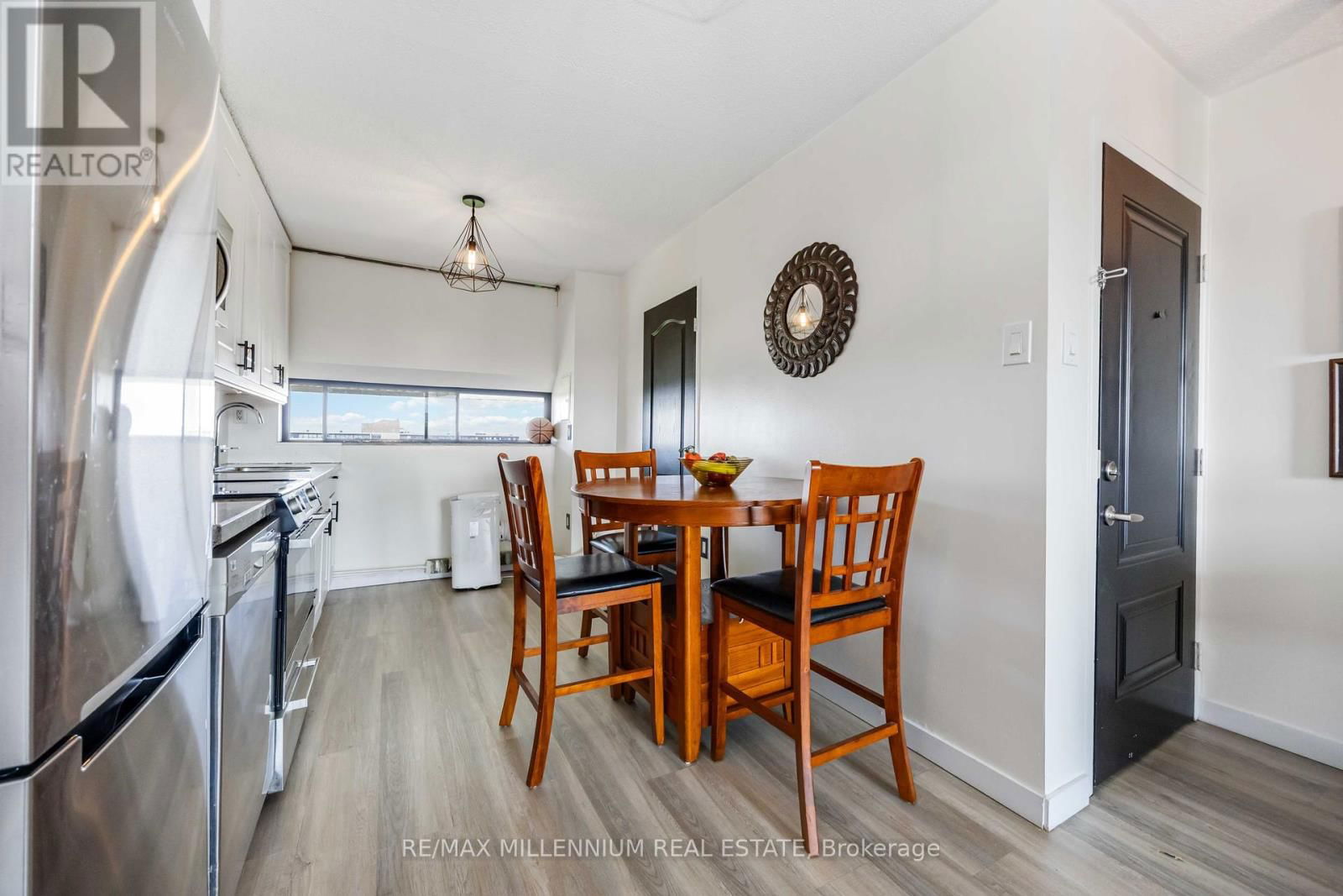 720 - 4645 JANE STREET Image 16