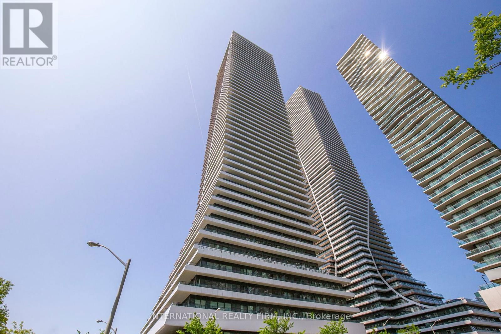 1409 - 20 SHORE BREEZE DRIVE Image 1