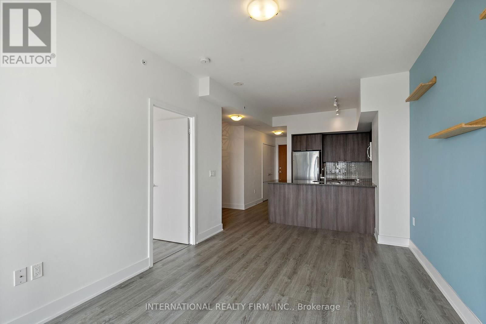 1409 - 20 SHORE BREEZE DRIVE Image 10