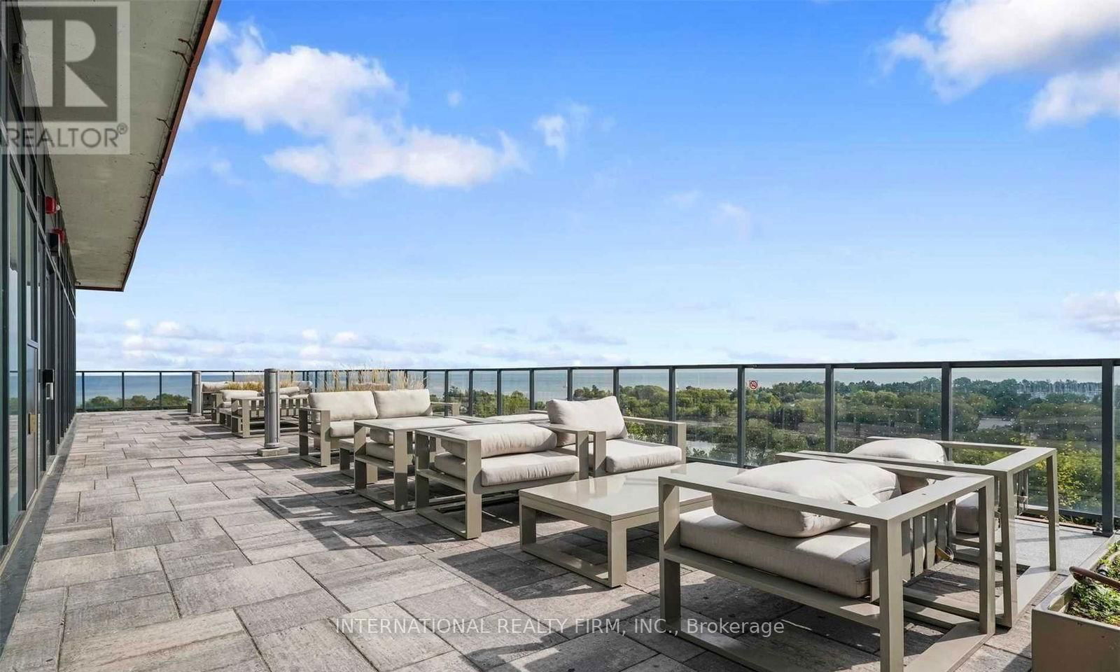 1409 - 20 SHORE BREEZE DRIVE Image 25