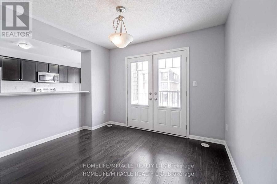 43 COLONEL FRANK CHENG CRESCENT Image 15