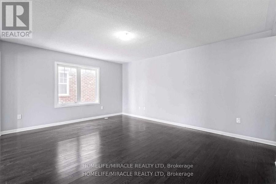 43 COLONEL FRANK CHENG CRESCENT Image 6