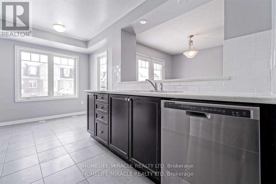 43 COLONEL FRANK CHENG CRESCENT Image 9