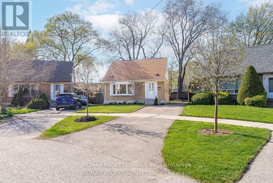10 WOODBURY PLACE Image 46