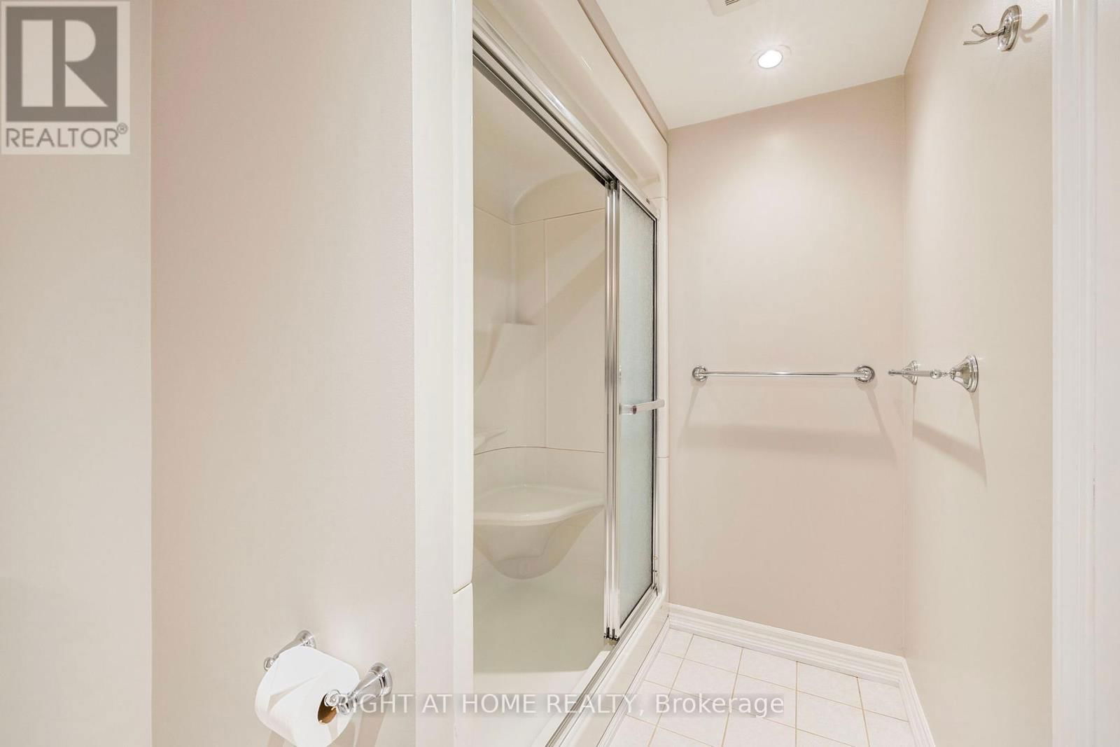 42 VALLEYVIEW ROAD Image 32