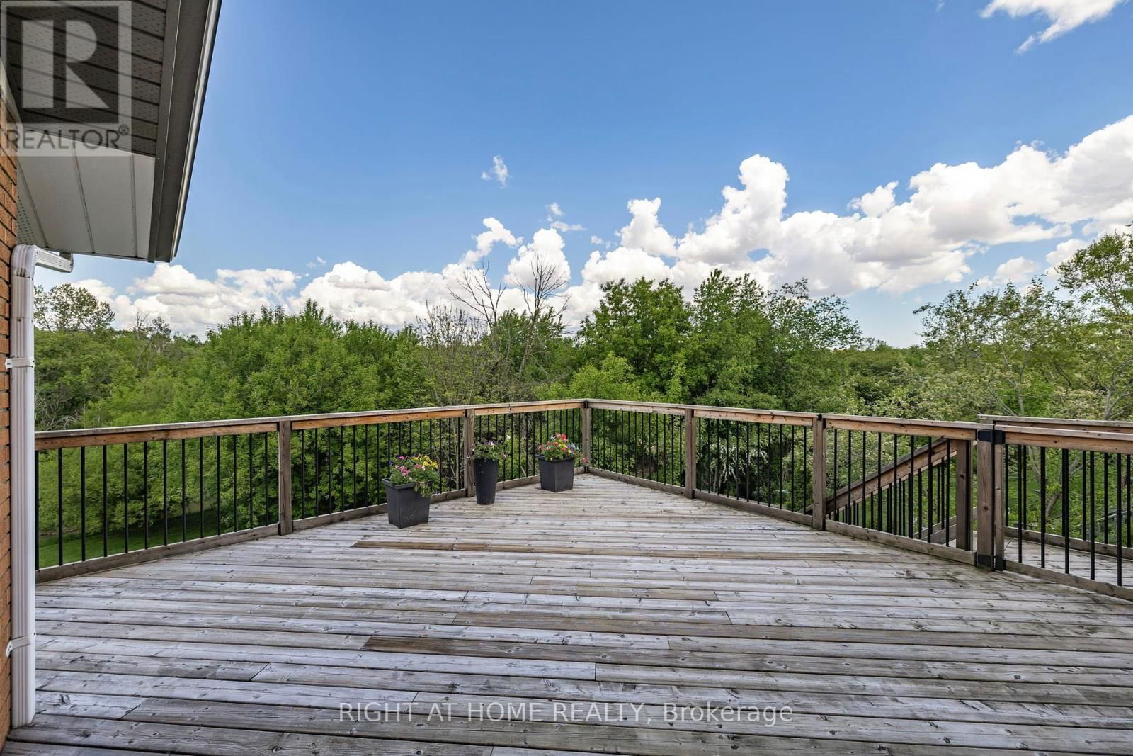 42 VALLEYVIEW ROAD Image 36