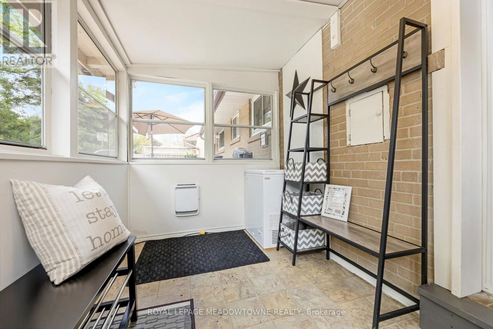 13 GOWER COURT Image 23