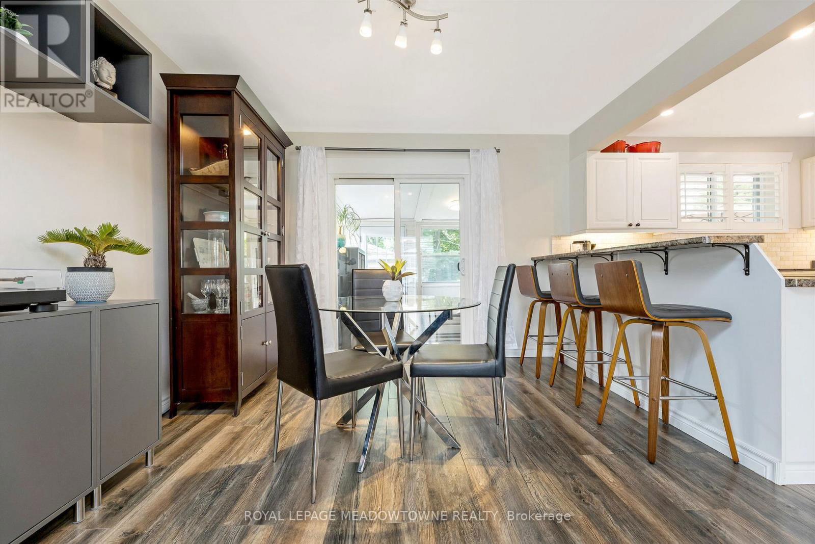 13 GOWER COURT Image 8