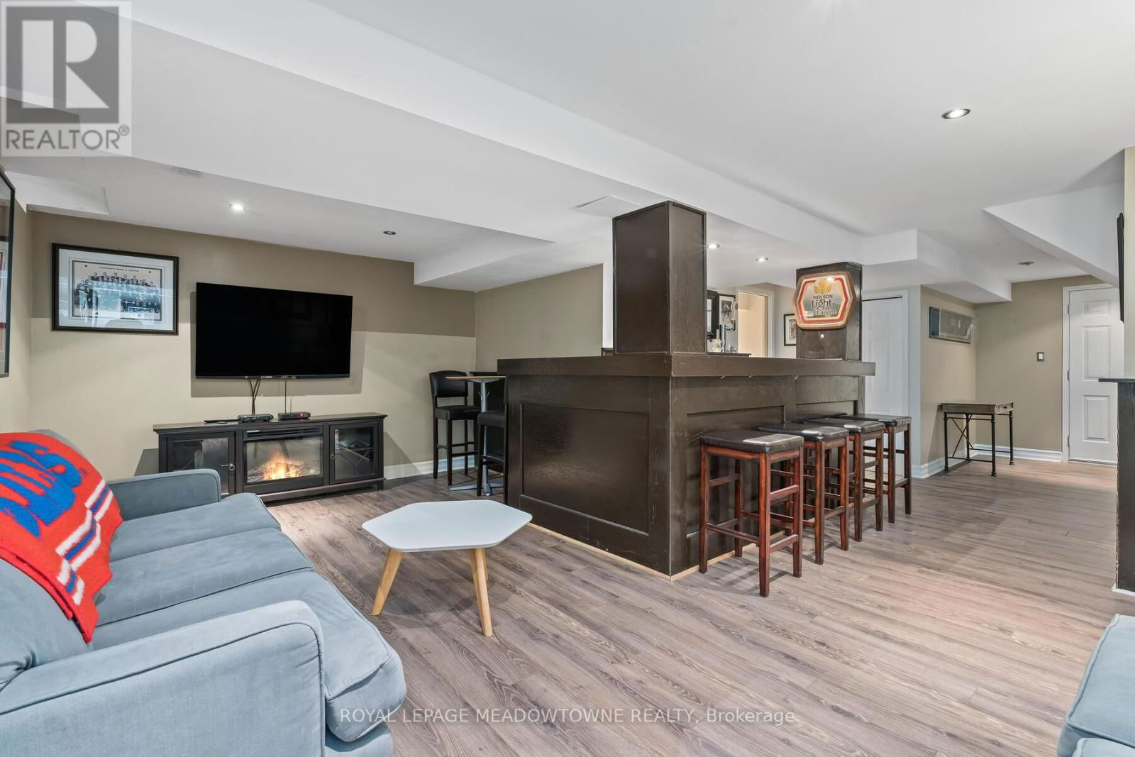 1 MCCLURE COURT Image 19