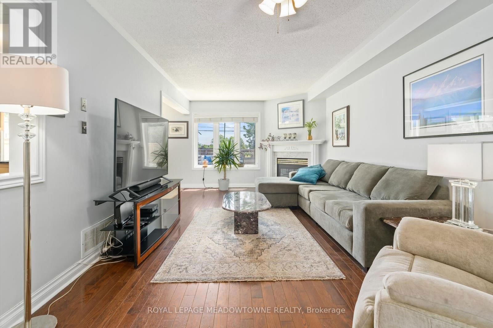 1 MCCLURE COURT Image 3