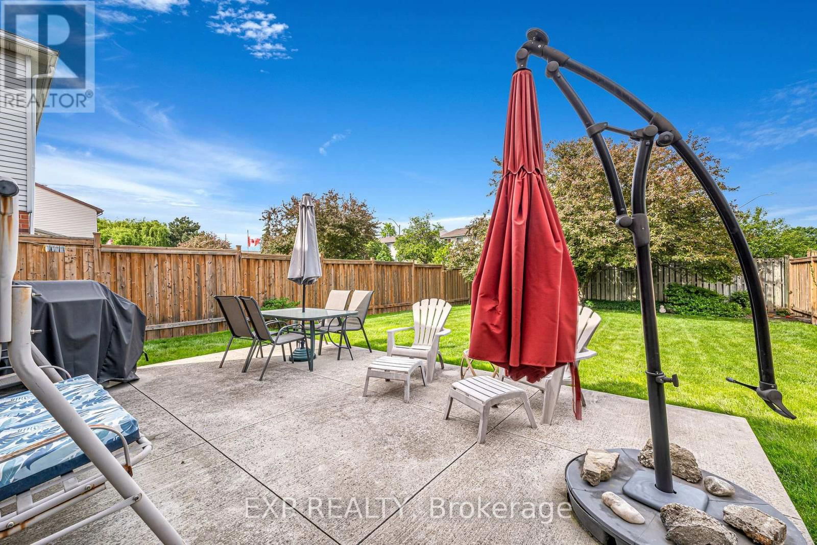 47 FLORIBUNDA CRESCENT Image 40