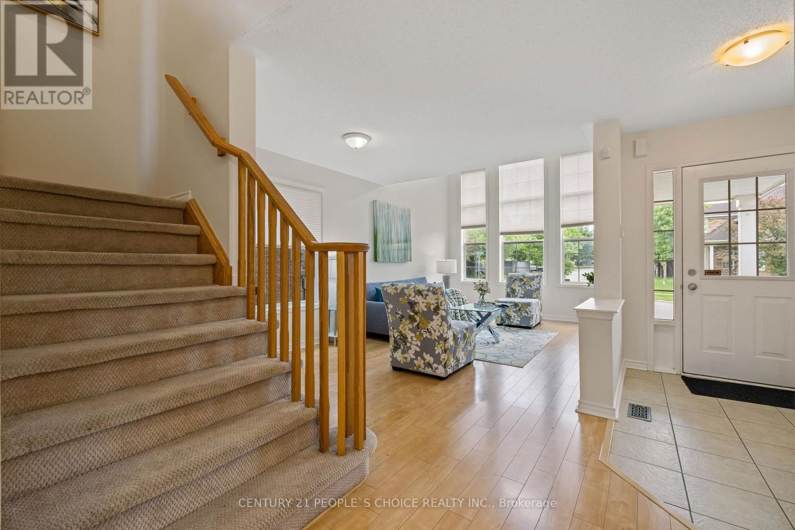 2490 VALLEYRIDGE DRIVE Image 11