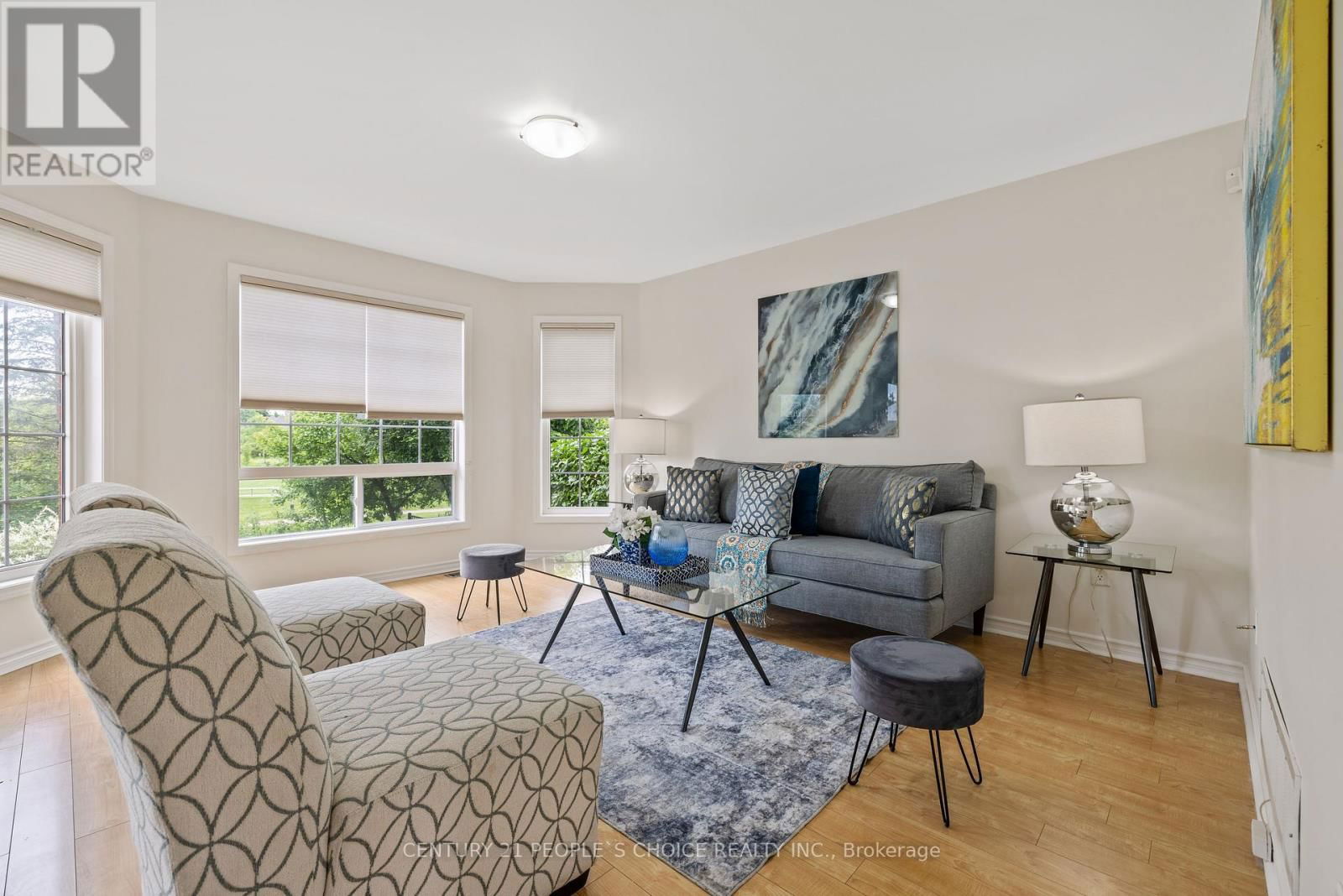 2490 VALLEYRIDGE DRIVE Image 13