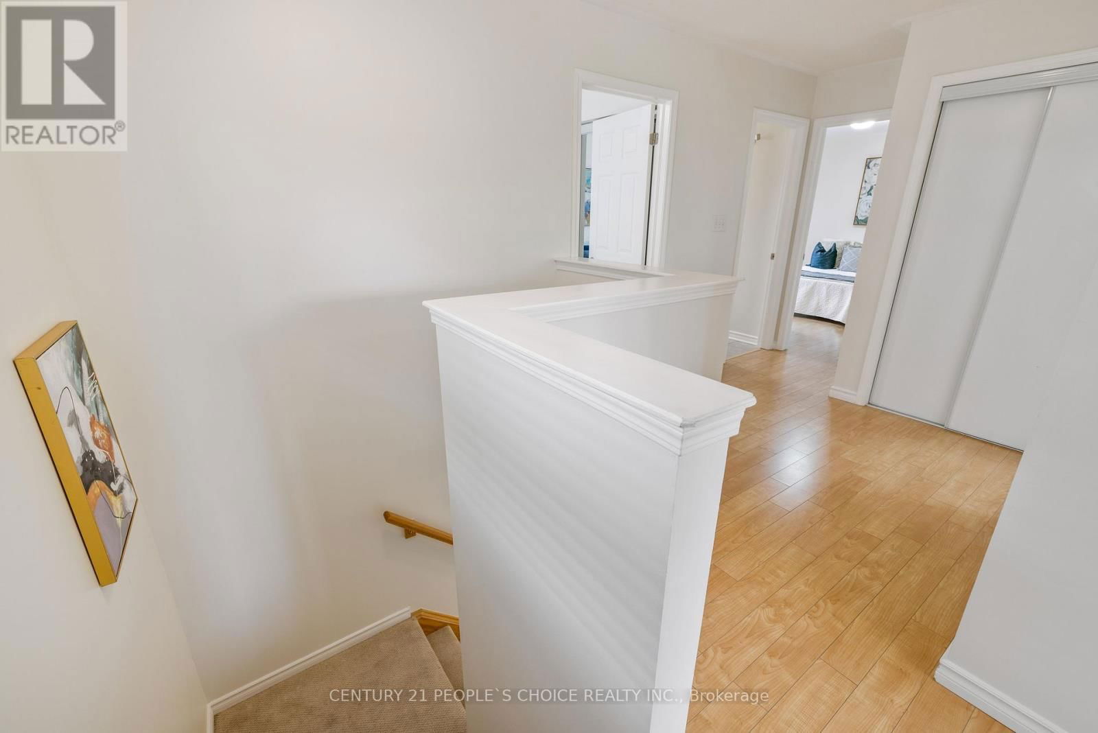 2490 VALLEYRIDGE DRIVE Image 21