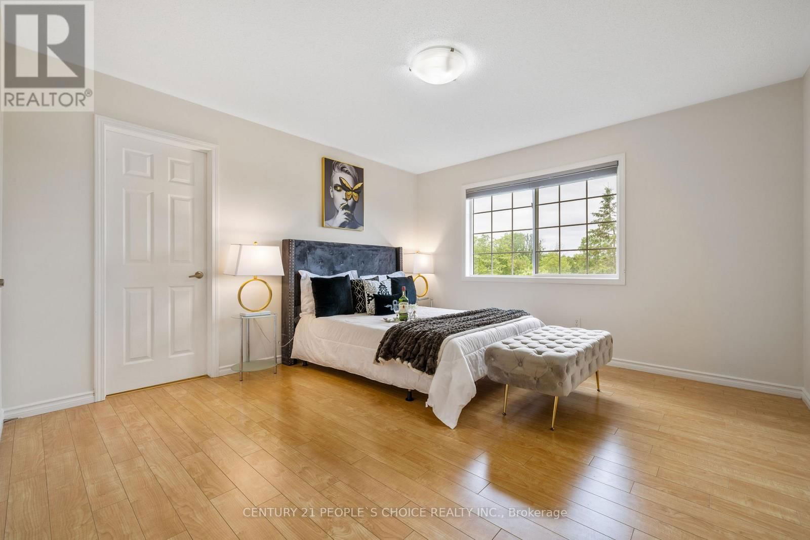 2490 VALLEYRIDGE DRIVE Image 30